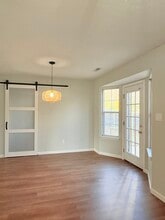 2820 N Mill Pl in Bowling Green, KY - Building Photo - Building Photo