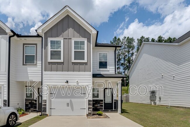 property at 1076 Linsmore Ave