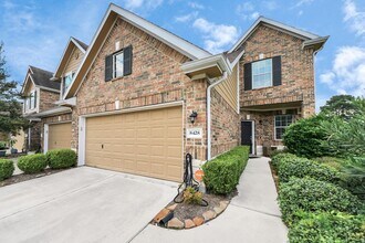 8428 Willow Loch Dr in Spring, TX - Building Photo - Building Photo