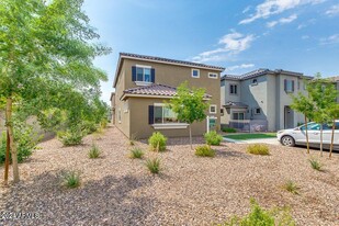 1807 W Pollack St in Phoenix, AZ - Foto de edificio - Building Photo