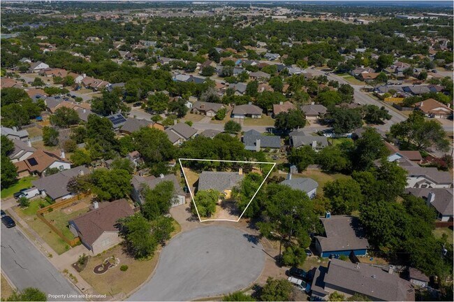 1102 Ivybridge Dr in Pflugerville, TX - Foto de edificio - Building Photo