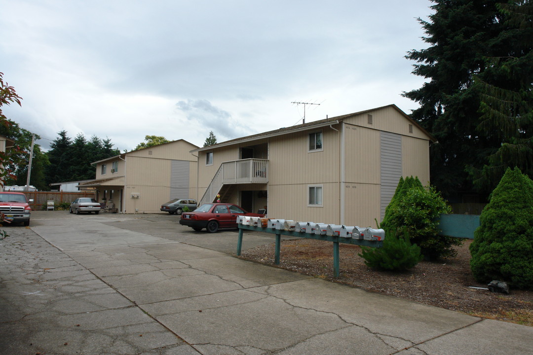 Springwood terrace apartments in Salem, OR - Building Photo