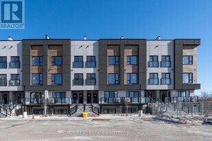 16 Melbourne Ave in St Catharines, ON - Building Photo