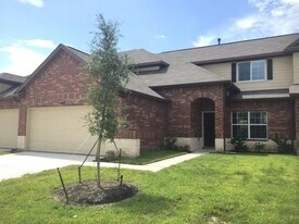 12310 Dona Lane in Houston, TX - Building Photo