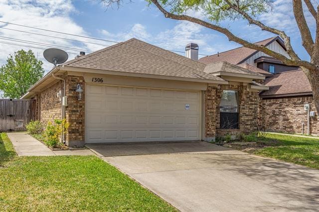 1306 Daffodil Ln in Lewisville, TX - Building Photo - Building Photo