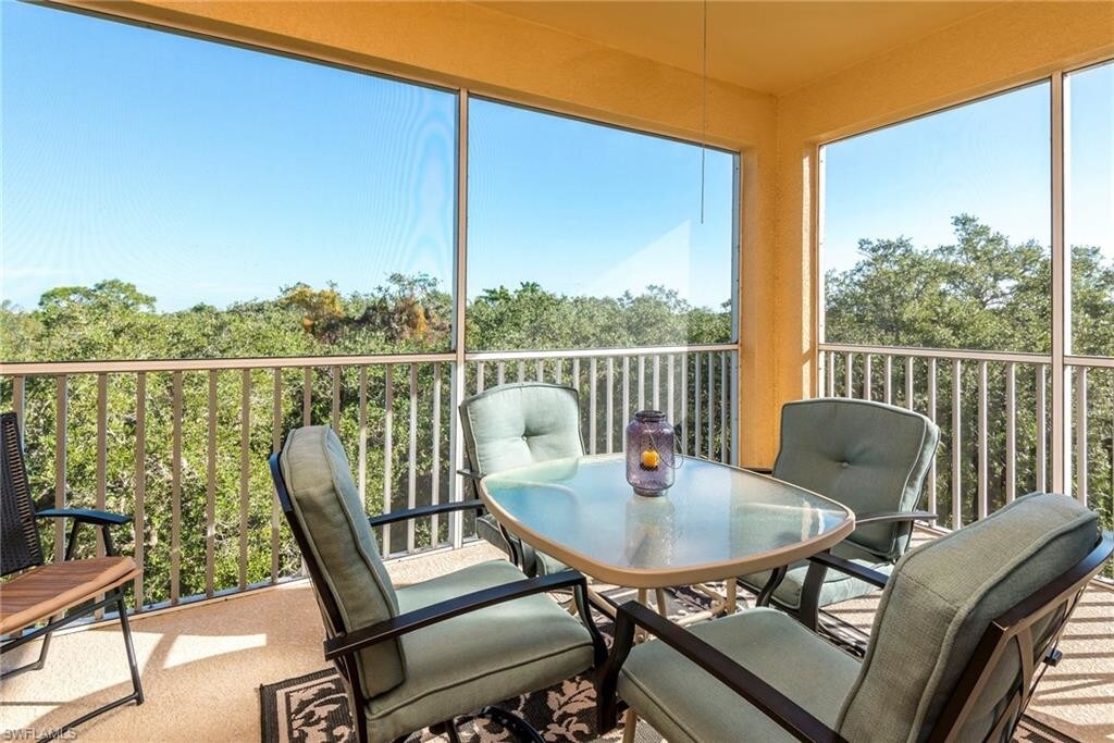 8331 Whiskey Preserve Cir-Unit -449 in Ft. Myers, FL - Building Photo