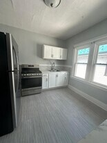 252 Cumberland Ave in Buffalo, NY - Building Photo