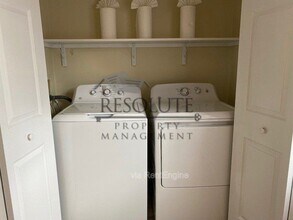 7741 Ohmann Ct in Raleigh, NC - Building Photo - Building Photo