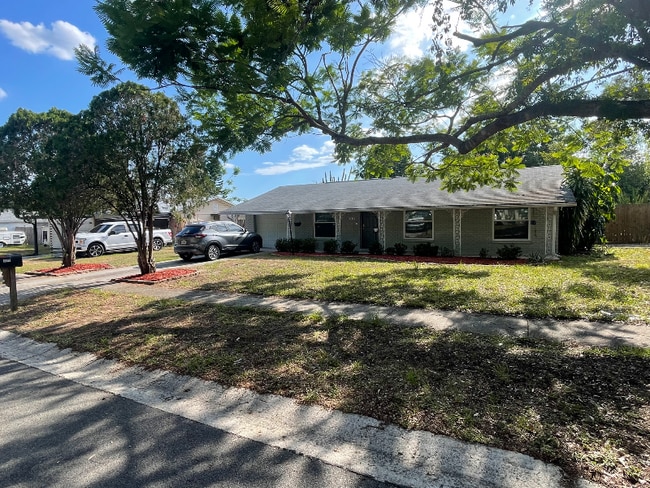 property at 1312 Willow Valley Dr