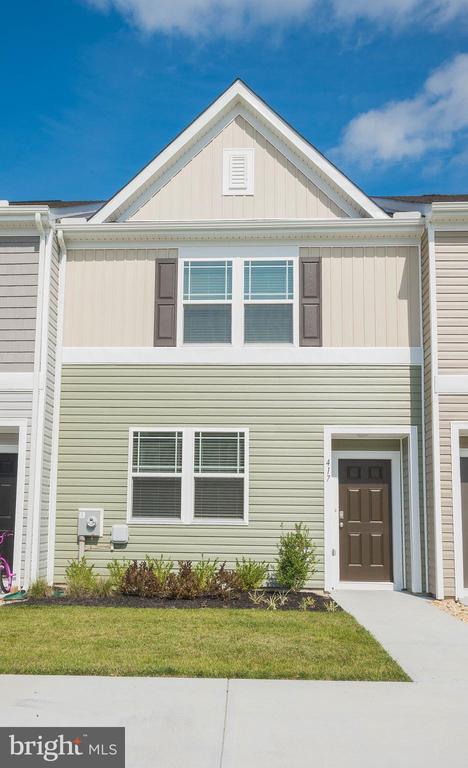 property at 417 Creekbed Cir