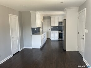 111 Priscilla Cir in Bridgeport, CT - Building Photo - Building Photo