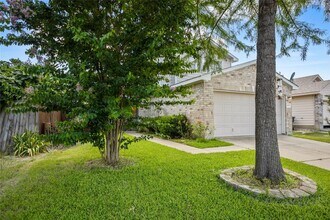 9507 Tallow Berry Dr in Dallas, TX - Building Photo - Building Photo