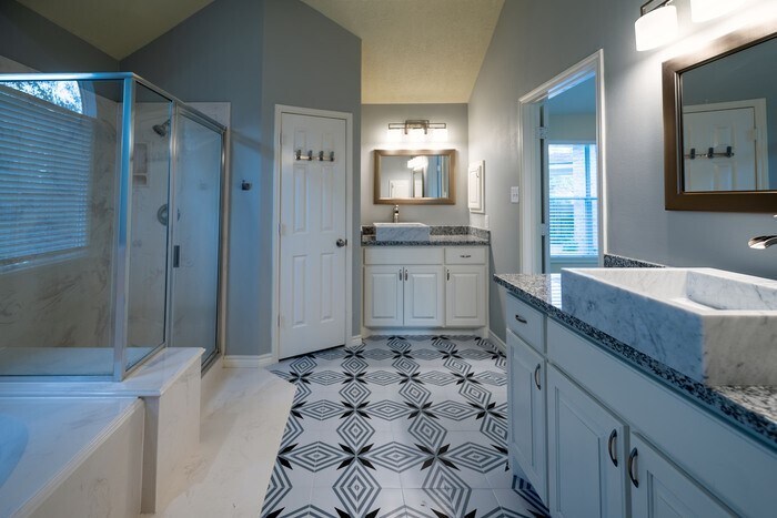 7626 Painton Ln in Spring, TX - Building Photo
