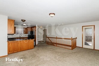 410 N Titus Ave in Excelsior Springs, MO - Foto de edificio - Building Photo