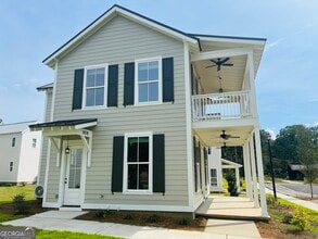 105 Gardenia Ln in Lagrange, GA - Building Photo - Building Photo