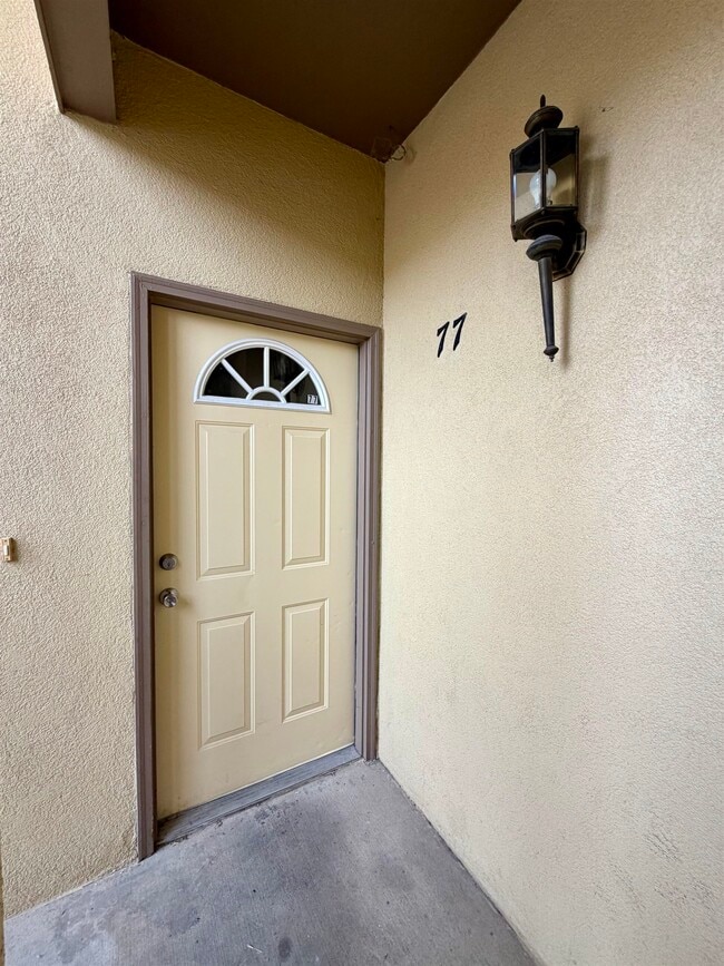 9804 Cantera Ct in Laredo, TX - Building Photo - Building Photo