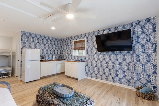 22111 Bataan Ave in Panama City Beach, FL - Building Photo - Building Photo