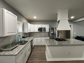 926 S Coy St in Kansas City, KS - Building Photo - Building Photo