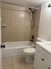 106 Windsor E in West Palm Beach, FL - Building Photo - Building Photo