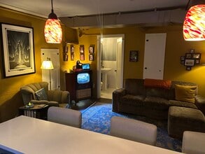 3846 NE Maywood Pl in Portland, OR - Building Photo - Building Photo