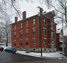 4346 Vine St Apartments