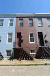 2311 Hunter St photo'