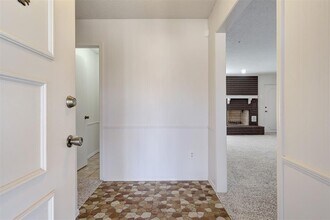 524 Sherwood Ln in Edmond, OK - Building Photo - Building Photo