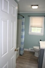 25 Ernest Ave in Exeter, NH - Building Photo - Building Photo