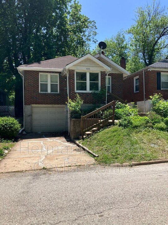 4618 June Ave in St. Louis, MO - Building Photo