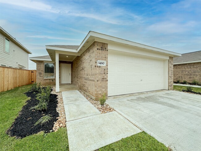 1480 Las Cuevas Dr in Conroe, TX - Building Photo - Building Photo