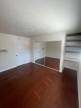 1648 Oliver Ave in San Diego, CA - Foto de edificio - Building Photo
