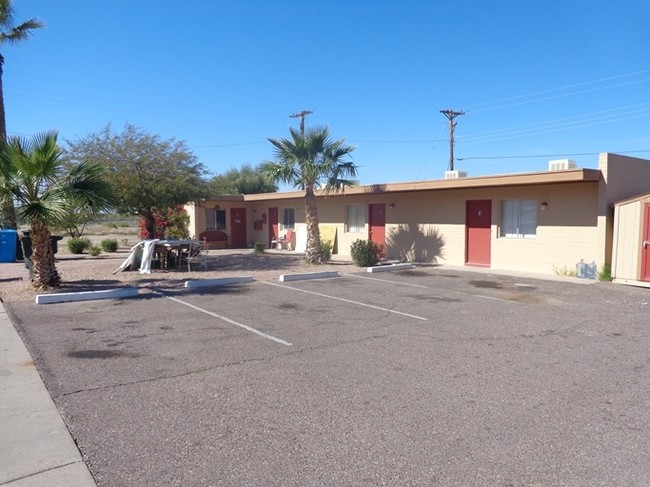 720-730 E Siesta Dr in Phoenix, AZ - Foto de edificio - Primary Photo