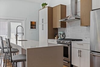 11 Ashland St in Boston, MA - Building Photo - Building Photo