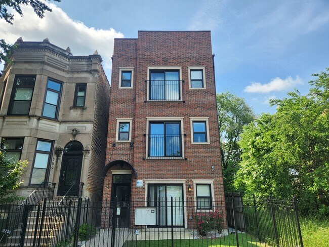 property at 857 E 63rd Pl