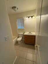 910 Mariposa Ave in Corcoran, CA - Building Photo - Building Photo