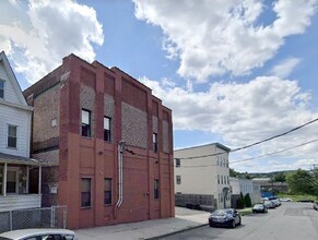 66-72 Franklin St in Paterson, NJ - Building Photo - Building Photo