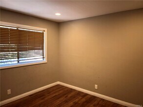 21822 Raintree Ln in Lake Forest, CA - Building Photo - Building Photo