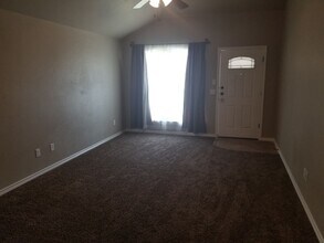 4302 Hunters Pl Dr in Killeen, TX - Building Photo - Building Photo