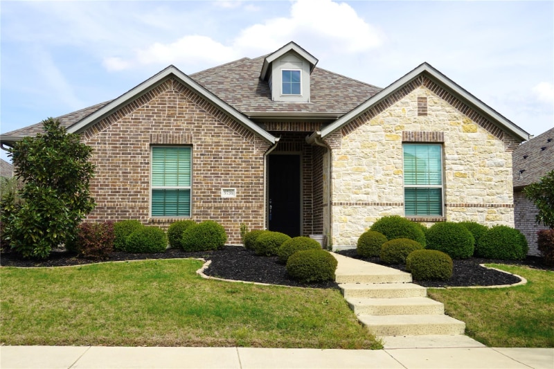 9736 Staffordshire Rd in Frisco, TX - Building Photo