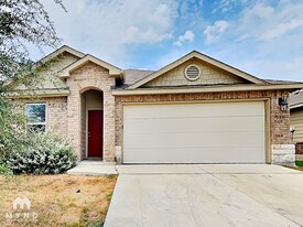 3911 Turning Pine Edge in Converse, TX - Building Photo