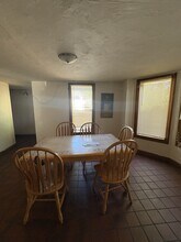 109 Pelham Rd in Amherst, MA - Building Photo - Building Photo