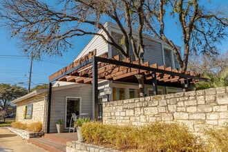 The Reserve in Austin, TX - Building Photo - Building Photo