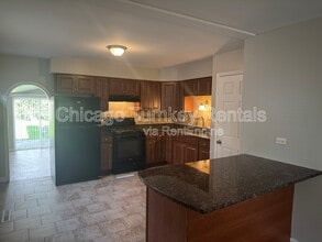 17729 Community St in Lansing, IL - Building Photo - Building Photo