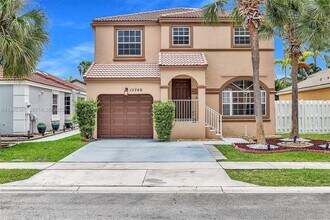15740 NW 16th Ct in Pembroke Pines, FL - Building Photo - Building Photo