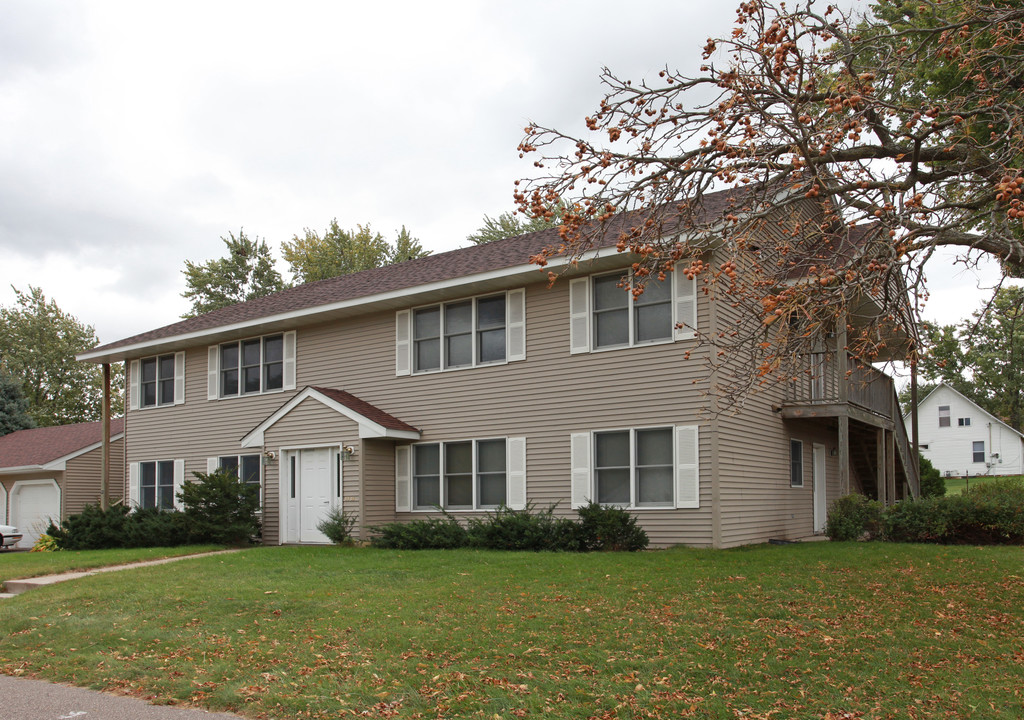 Nord Apartments in River Falls, WI - Building Photo