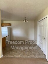 1151 NE Trailridge Ct in Mountain Home, ID - Building Photo - Building Photo