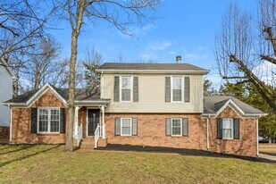3336 Country Ridge Dr in Nashville, TN - Building Photo