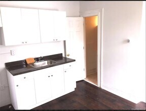 1339 E 91st St-Unit -Front in Brooklyn, NY - Building Photo - Building Photo