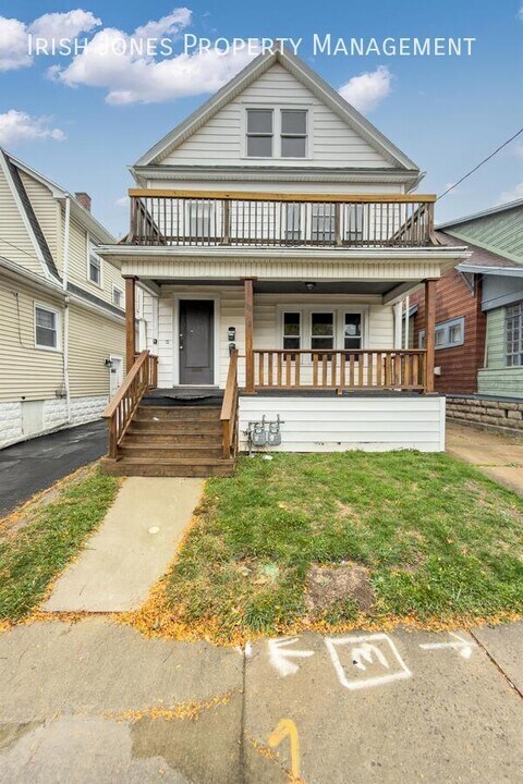 128 Crowley Ave in Buffalo, NY - Building Photo