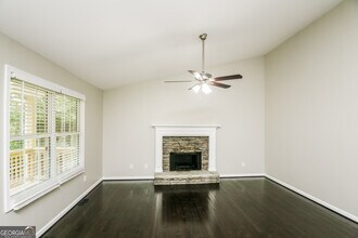 35 Streamview Trail in Douglasville, GA - Building Photo - Building Photo